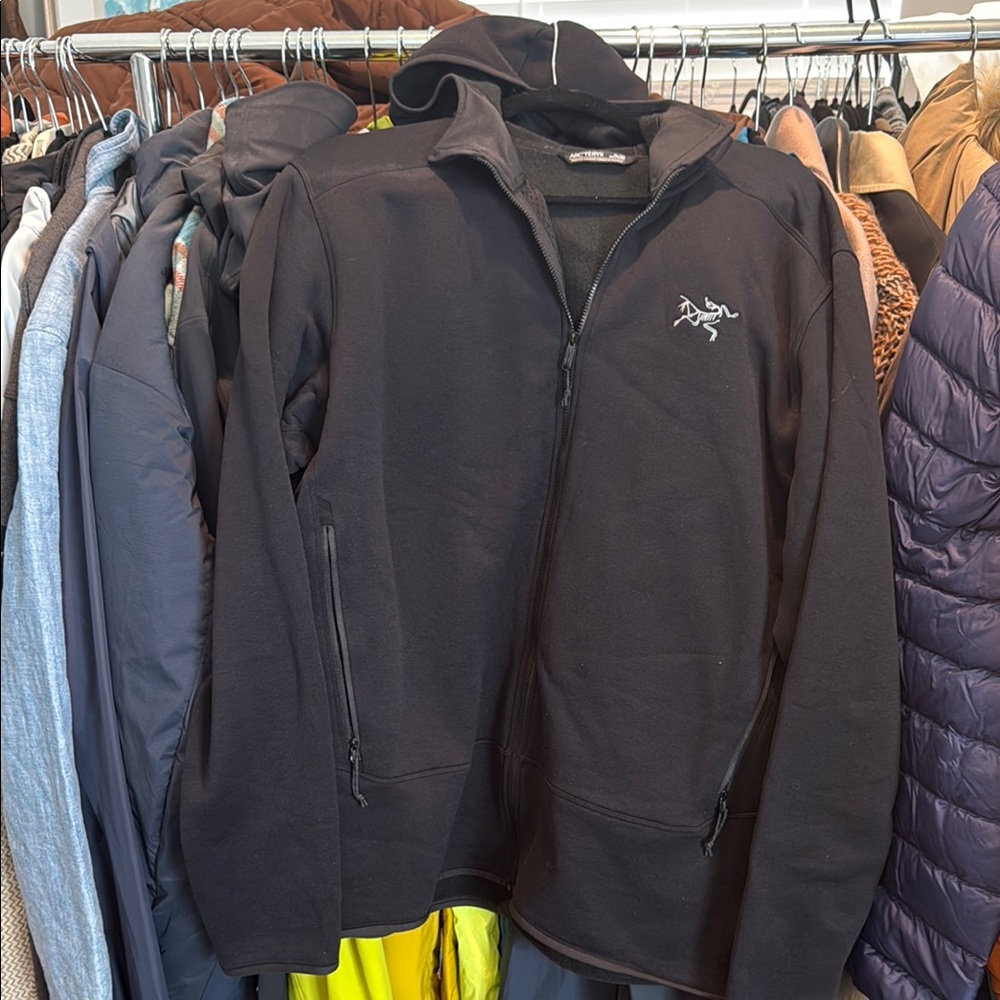 Arc'teryx Black Performance Jacket Technical Desi… - image 1